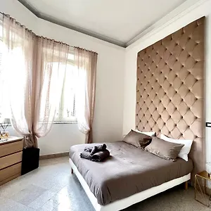 Aristocasa Luxury Bed & Breakfast