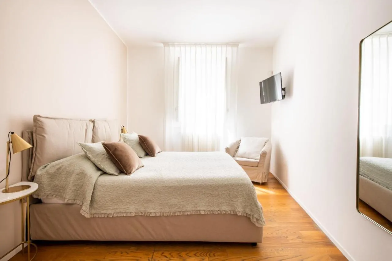 Moncada Suites & Apartments Palermo Bed & Breakfast