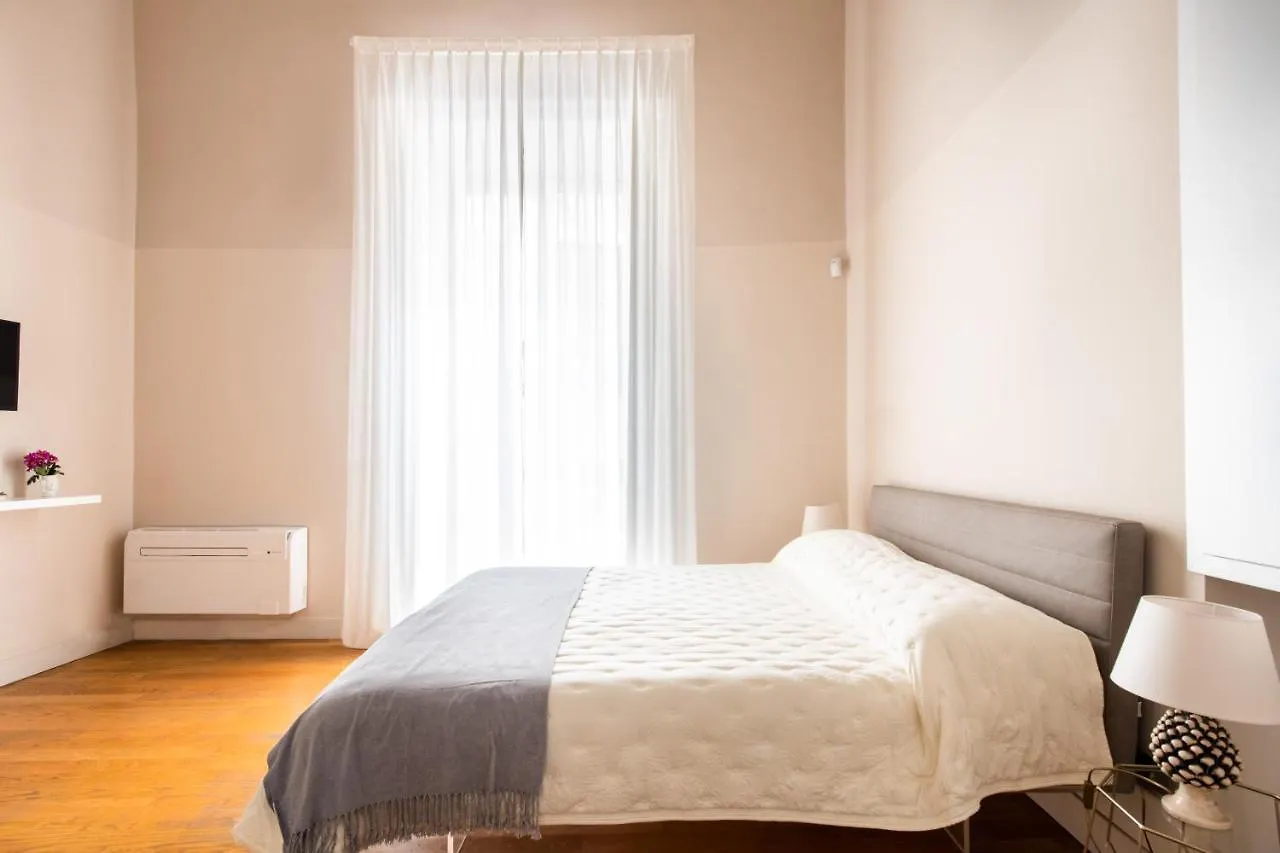 ** Bed & Breakfast Moncada Suites & Apartments Palermo Italy