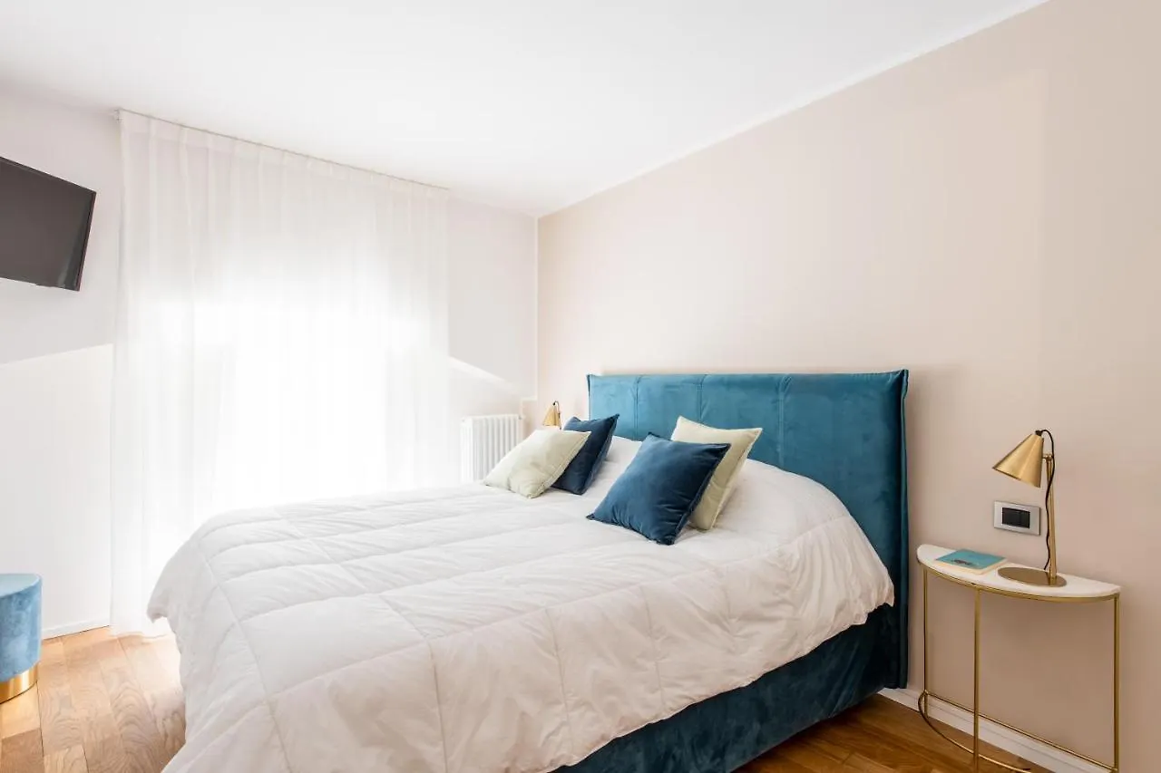 Moncada Suites & Apartments Palermo Bed & Breakfast