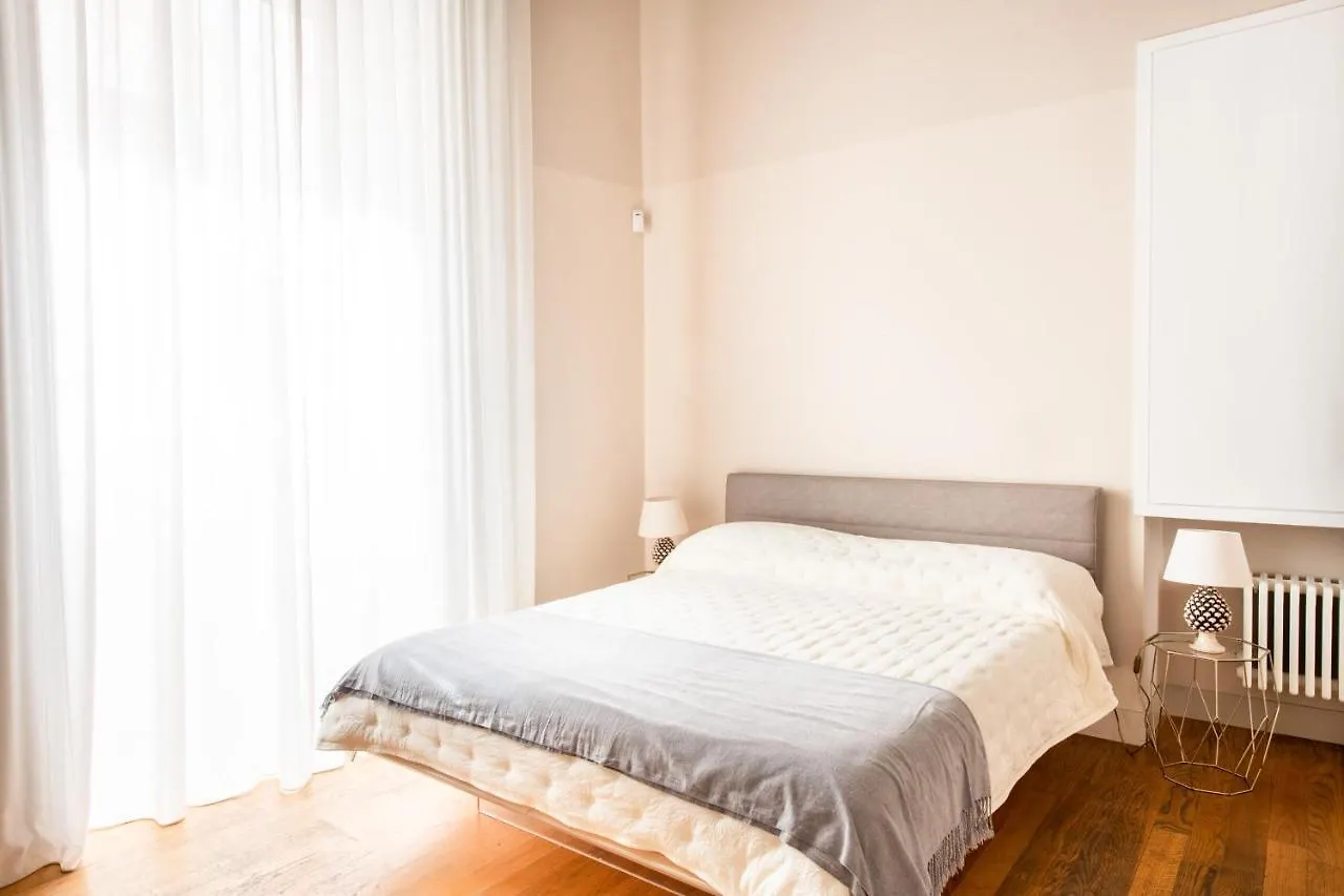 Moncada Suites & Apartments Palermo Italy