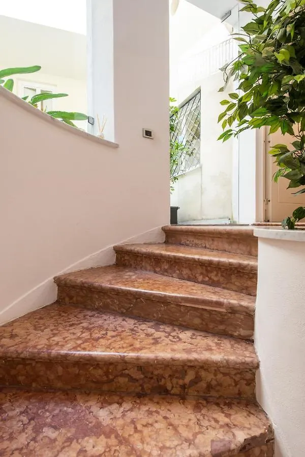 Moncada Suites & Apartments Palermo